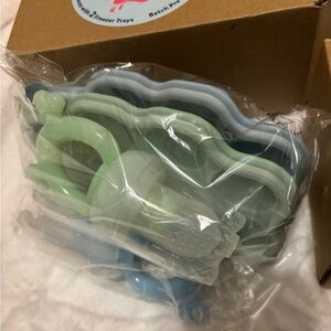 Baby Fruit Feeder Set with Freezer Trays bundle of two sets